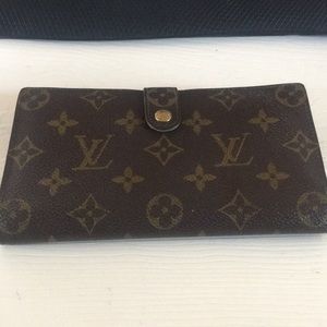 Louis Vuitton Monogram Kisslock French Wallet
